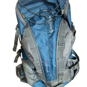 Outdoor Products  Skyline 8.0 🎒